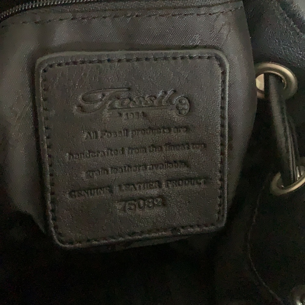 Fossil Leather Shoulder Drawstring Bucket Bag - image 4